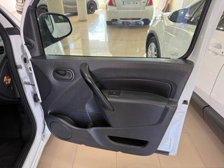Renault Kangoo 2018 5 plazas 5 puertas 90cv Diesel