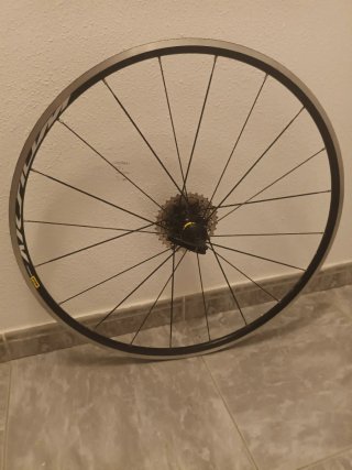 Rueda trasera bici carretera Mavic