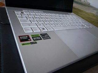 ASUS ROG Zephyrus G14 Ryzen 9 8945HS RTX 4060