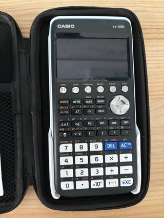 Calculadora gráfica CASIO fx-CG50.