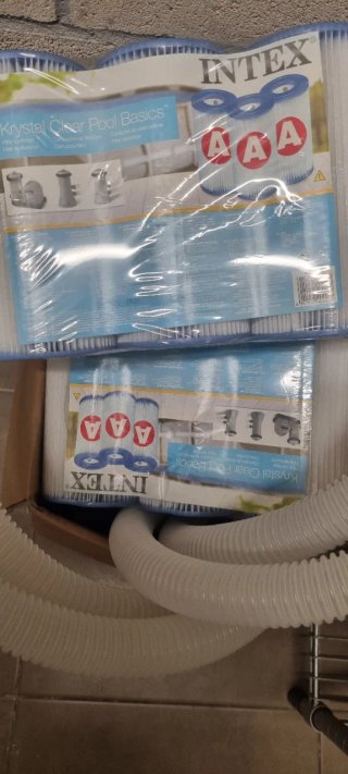 piscina intex 3mx2m. mas depuradora y escoba