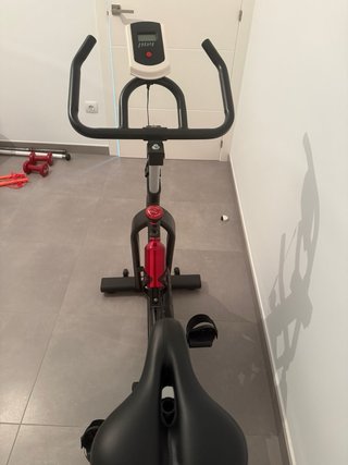 Bicicleta estática en perfecto estado.