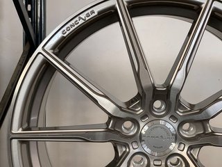 2+2 LLANTAS 8.5x20 y 10x20 5x120 concaver CVR4