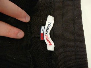 Pantalón corto Tommy Jeans – Talla M –