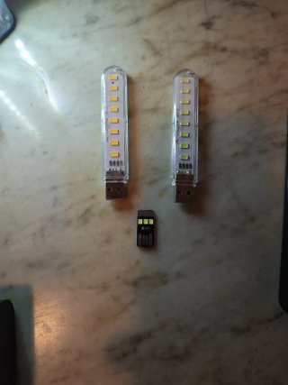 Power Banks de diferentes potencias y luces ledUSB