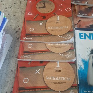 LIBROS DE PRIMERO DE LA ESO