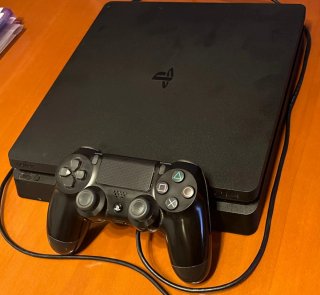 PS4 Slim Sony Negra