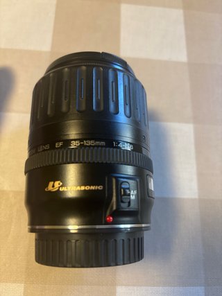 Objetivo Canon EF 35-135mm USM