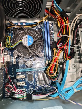 Placa Base Gigabyte i5 2400 8GB RAM