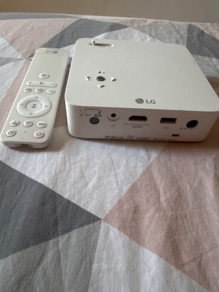 Mini proyector LG PH30N para piezas o reparacion