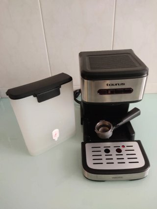 Cafetera Taurus Mercucio