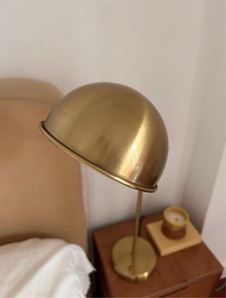 Lampara flexo dorada zara home