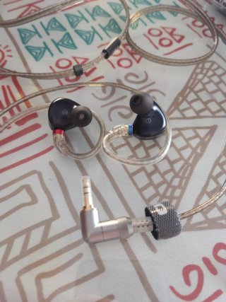 Auriculares FiiO FH3