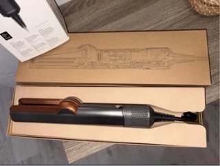 Plancha pelo dyson oro/plata, garantia hasta 2028