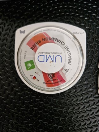 Sony PSP Street Negra + Cargador y 3 Juegos UMD