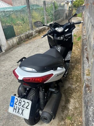 Yamaha Xmax 125