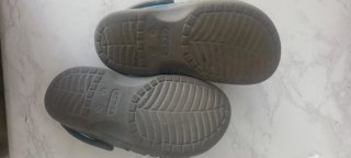 Crocs infantiles camuflaje azul 30