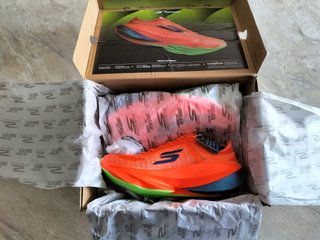 Skechers Aero Tempo. Talla 9,5 USA-43 EUR