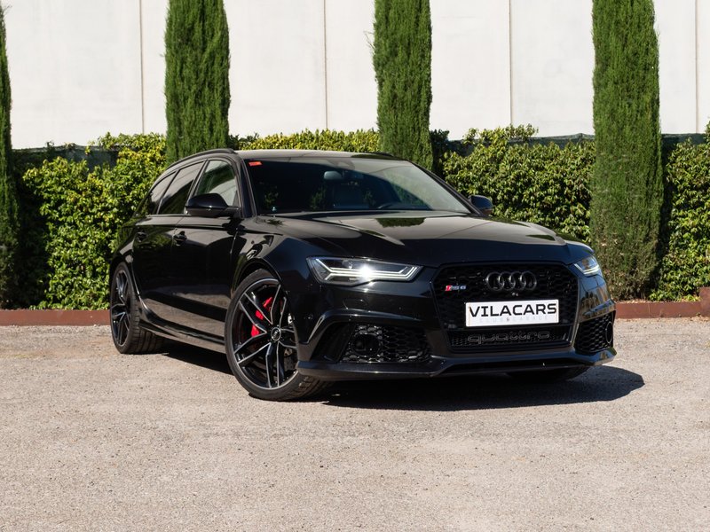 Audi A6 RS 6 4.0 TFSI 560CV quattro tiptr. Avant - foto 1