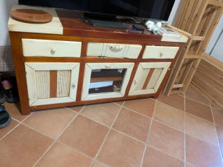 Conjunto muebles madera salón comedor