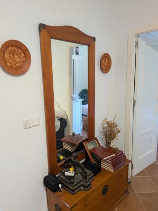 Conjunto muebles madera salón comedor