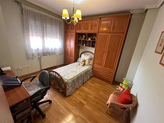 PRECIOSO CHALET UNIFAMILIAR EN ANTONIO MACHADO