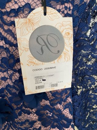 Vestido encaje azul con flores y forro rosa