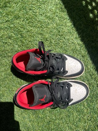 Nike jordan rojo y negro