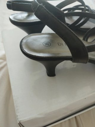 Sandalias tacón DI FONTANA Talla 36