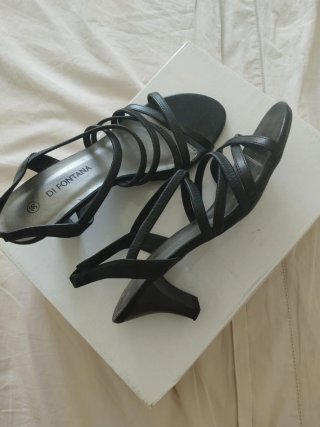Sandalias tacón DI FONTANA Talla 36
