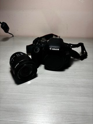 Canon eos 800D usata ricondizionata