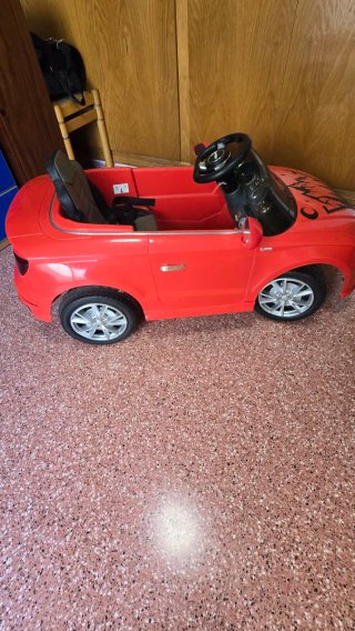 Coche de juguete