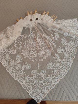 Corpiño adulta, Mantilla y Delantal Novia Alicanti