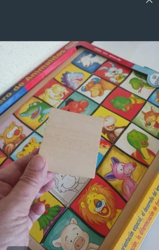 Juego infantil: Tablero de animalitos.