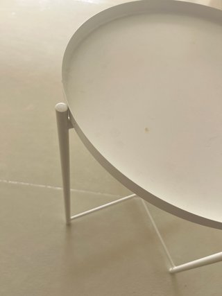 Mesa auxiliar redonda Ikea