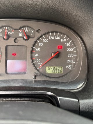 Volkswagen Golf 2003