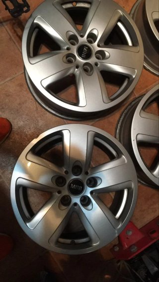 Llantas 16  Mini Countryman F60