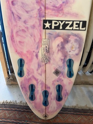 Tabla de surf Pyzel The Ghost