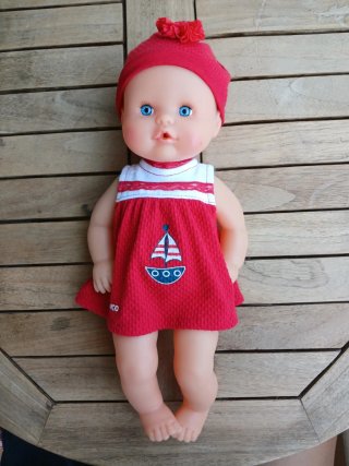 Lote Muñeco Nenuco + Gran Pack de Ropa y Conjuntos