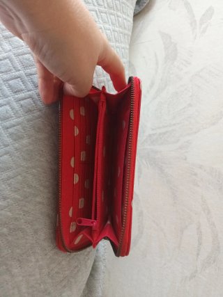 Cartera Cath Kidston roja lunares