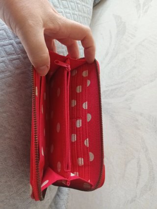 Cartera Cath Kidston roja lunares