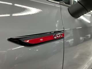 Volkswagen Golf VIII GTi 2.0TSi 245cv DSG