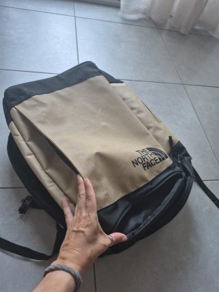Mochila the north face color crema 50L