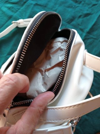 Mini mochila blanca nueva