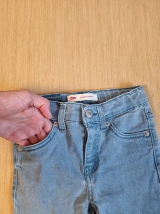 Vaqueros cortos Levis para niño