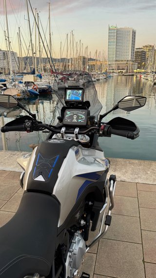 Voge 900 DSX