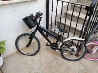 Bicicleta BTC 6 velocidades con cesta llantas de