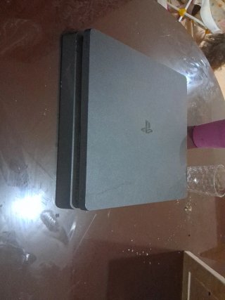 Ps4 en buen estado sin mando
