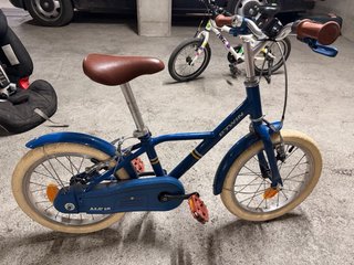 Bicicleta azul niño