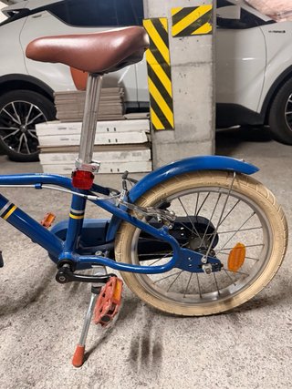 Bicicleta azul niño